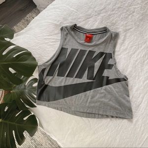 Nike Crop Tank Top